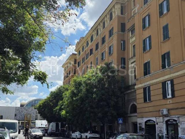 Appartamento in affitto a Roma via Pellegrino Matteucci, arredato, terrazzo, ascensore TrovaCasa