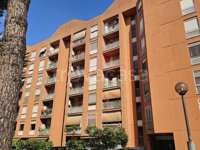 Appartamento in affitto a Roma via Piagge, non arredato/vuoto, ascensore, buono stato TrovaCasa