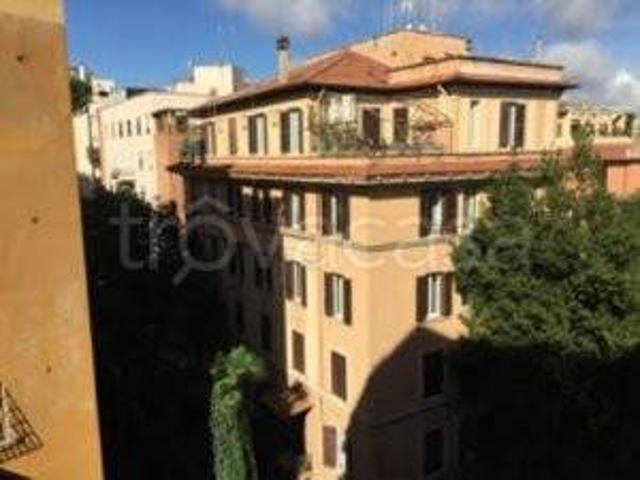 Appartamento in affitto a Roma via Pietro Tacchini, parzialmente arredato, luminoso, balcone TrovaCasa
