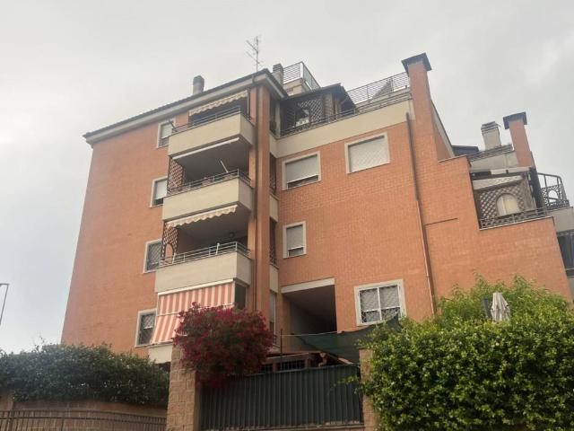 Appartamento in affitto a Roma via Poggio delle Corti TrovaCasa