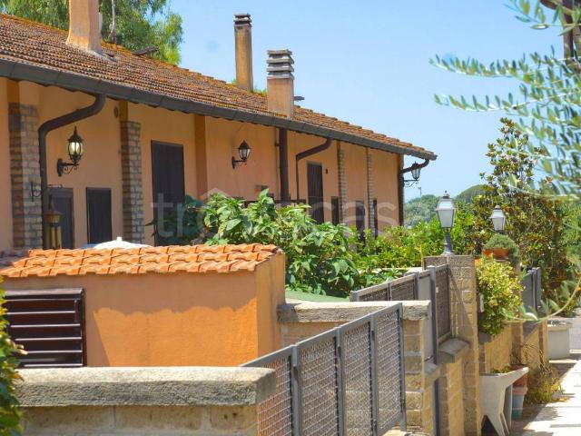 Appartamento in affitto a Roma via Portuense, 956, non arredato/vuoto, giardino privato, nuova costruzione TrovaCasa