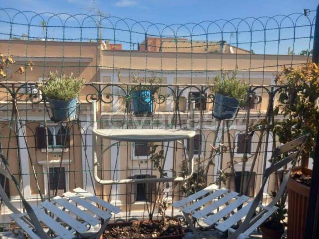 Appartamento in affitto a Roma via Principe Amedeo, arredato, balcone, studio TrovaCasa