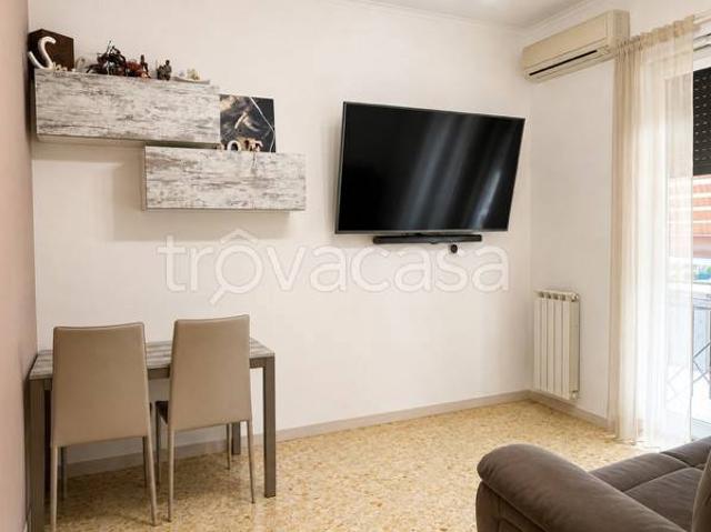 Appartamento in affitto a Roma via Rabbello, 37, arredato, riscaldamento autonomo, doppia esposizione TrovaCasa