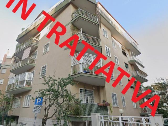Appartamento in affitto a Roma via Rocca Sinibalda, arredato, ascensore, riscaldamento centralizzato TrovaCasa