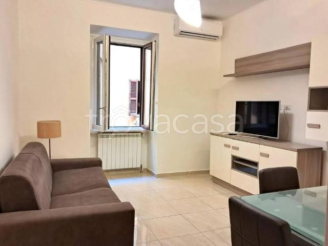 Appartamento in affitto a Roma via Roma Libera, 15, arredato, cucina semiabitabile, studio TrovaCasa