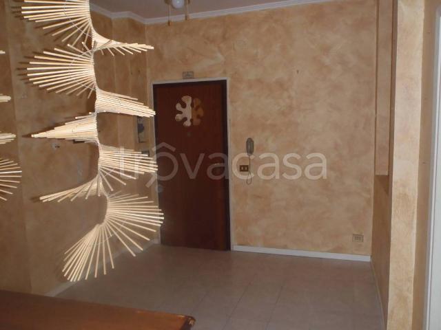 Appartamento in affitto a Roma via Romeo Rodriguez Pereira, arredato, cantina TrovaCasa