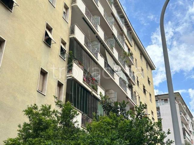 Appartamento in affitto a Roma via Statilio Ottato, 29, non arredato/vuoto, balcone TrovaCasa