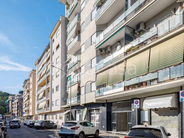 Appartamento in affitto a Roma via San Silverio, non arredato/vuoto, riscaldamento centralizzato, ristrutturato TrovaCasa