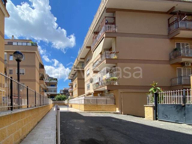 Appartamento in affitto a Roma via Simone Mosca, arredato, balcone TrovaCasa