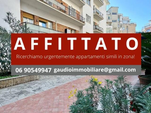 Appartamento in affitto a Roma via Tuscania, buono stato, servizio di portineria, balcone TrovaCasa