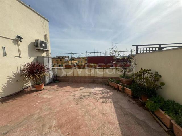 Appartamento in affitto a Roma via Tuscolana, 874, arredato, terrazzo, riscaldamento centralizzato TrovaCasa