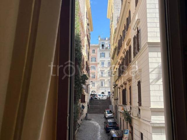 Appartamento in affitto a Roma via Urbana, arredato, cucina abitabile TrovaCasa