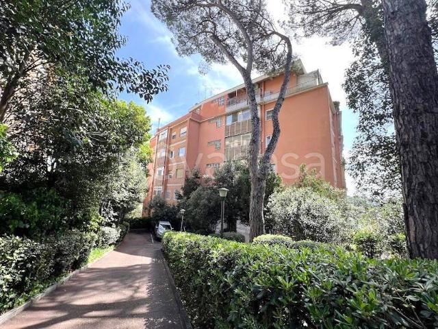 Appartamento in affitto a Roma via Vincenzo Tiberio, posto auto, box, vista panoramica TrovaCasa