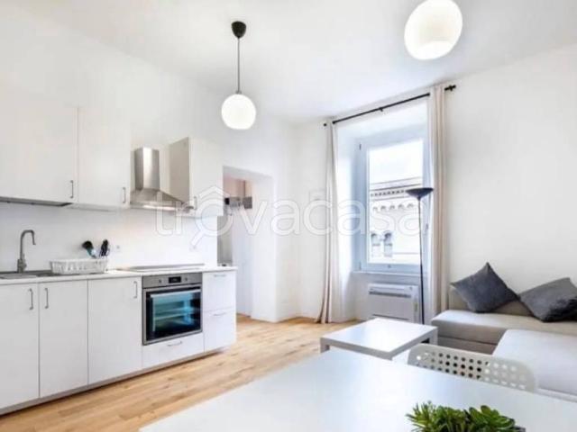 Appartamento in affitto a Roma via Virgilio, arredato, terrazzo, doppia esposizione TrovaCasa