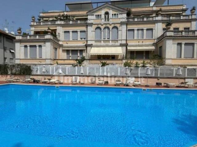 Appartamento in affitto a Roma via Vittorio Locchi, 8, arredato, balcone TrovaCasa