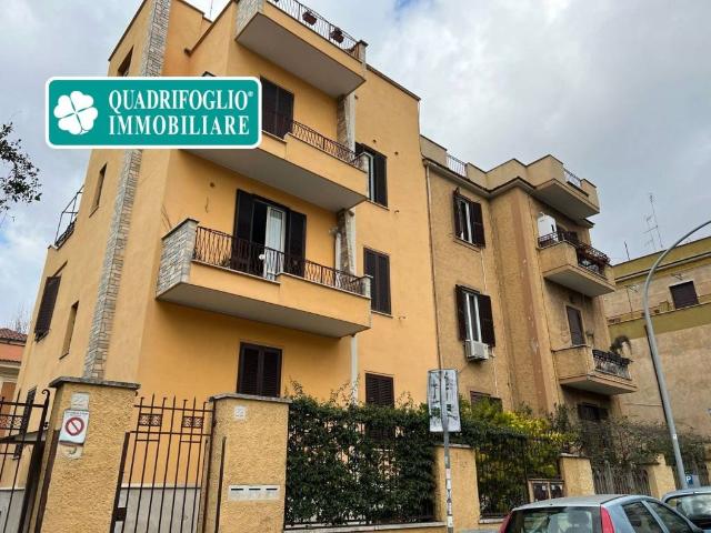 Appartamento in affitto a Roma via Volterra, arredato, giardino, riscaldamento autonomo TrovaCasa