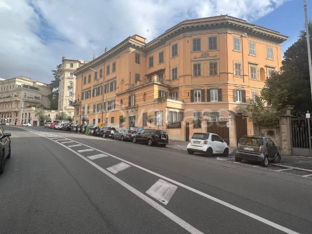 Appartamento in affitto a Roma viale Bruno Buozzi, Parioli