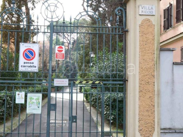 Appartamento in affitto a Roma viale del Vignola, arredato, cucina a vista TrovaCasa