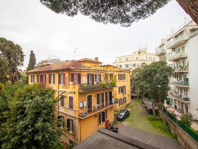 Appartamento in affitto a Roma viale di Villa Massimo, box, parzialmente arredato, parquet TrovaCasa