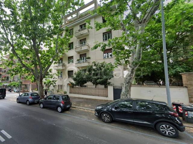 Appartamento in affitto a Roma viale Manlio Gelsomini, arredato, immobile di prestigio, ristrutturato TrovaCasa