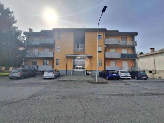 Appartamento in affitto a Romano Canavese via Romanello, 21, non arredato/vuoto, box, terrazzo TrovaCasa