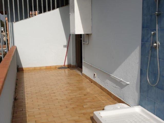 APPARTAMENTO in AFFITTO a ROSETO DEGLI ABRUZZI di 4 vani