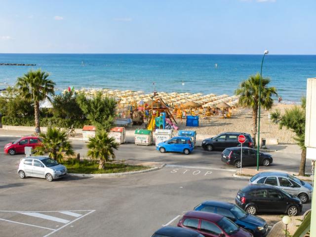 APPARTAMENTO in AFFITTO a ROSETO DEGLI ABRUZZI LUNGOMARE di 2 vani