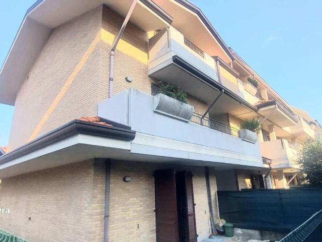 Appartamento in affitto a Rovellasca CO