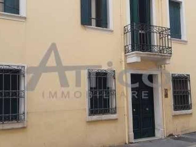 Appartamento in affitto a Rovigo RO