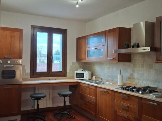 Appartamento in affitto a Stra