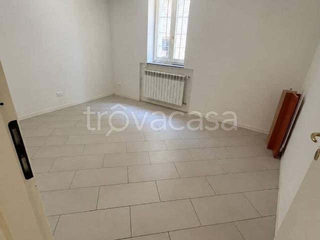 Appartamento in affitto a Stradella via Asilo, arredato, centrale, cucina a vista TrovaCasa