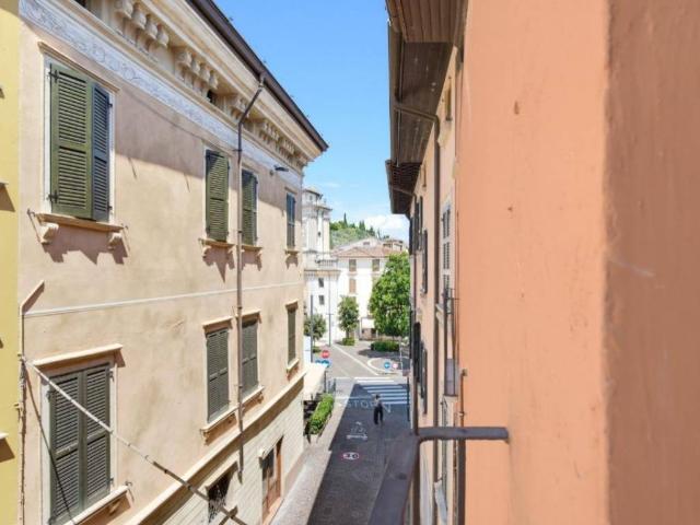 Appartamento in affitto a Salò BS