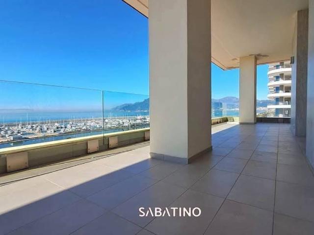 Appartamento in affitto a Salerno SA