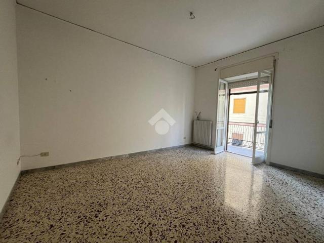 Appartamento in affitto a Salerno SA
