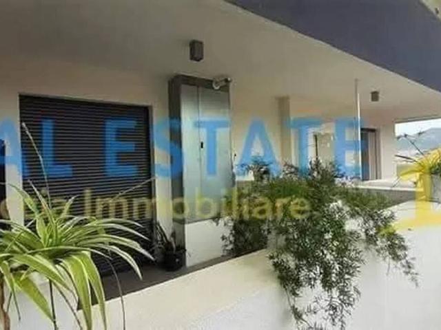Appartamento in affitto a Salerno SA