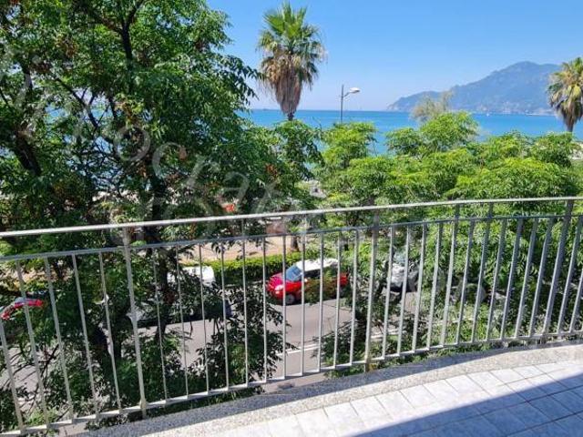 Appartamento in affitto a Salerno via Raffaele Rinaldi, 8, Torrione