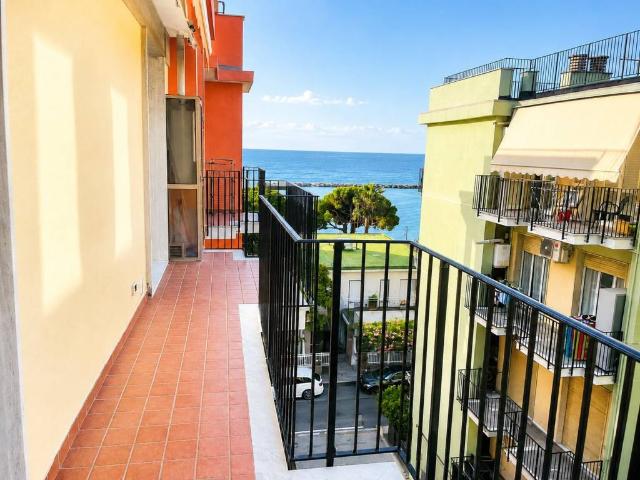 Appartamento in affitto a San Bartolomeo al Mare IM