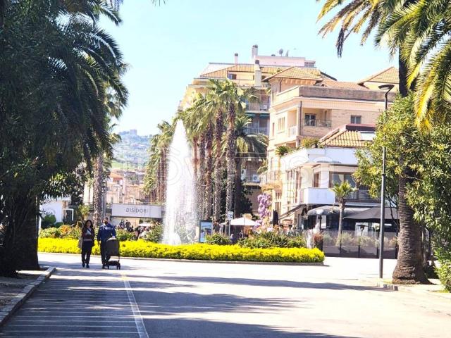 Appartamento in affitto a San Benedetto del Tronto via 20 Settembre, 26, arredato, balcone, cucina abitabile TrovaCasa