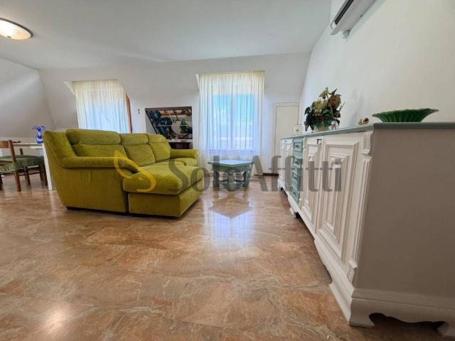 Appartamento in affitto a San Benedetto del Tronto via Antonio Fogazzaro, arredato, terrazzo, riscaldamento autonomo TrovaCasa