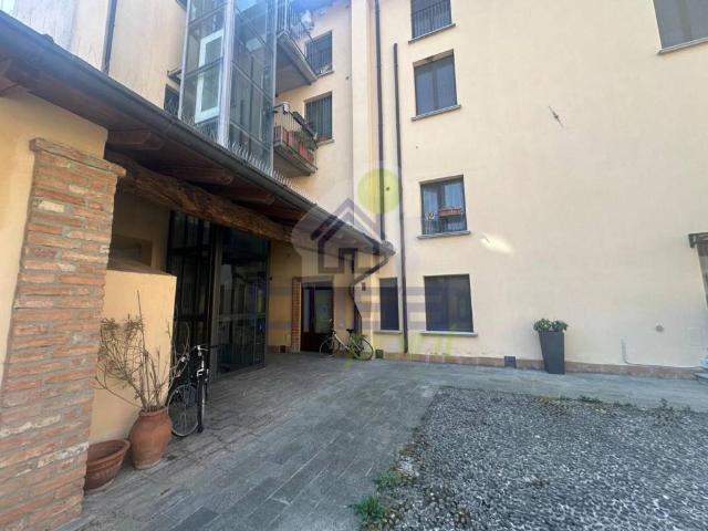 Appartamento in affitto a San Colombano al Lambro MI