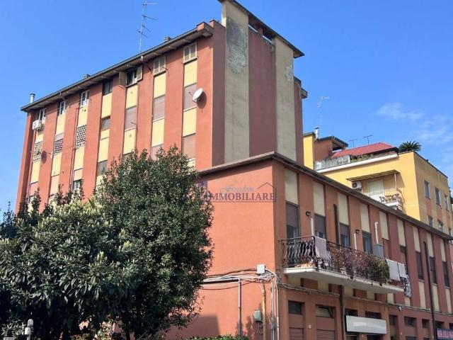 Appartamento in affitto a San Donato Milanese via Adige, 36, arredato, riscaldamento autonomo, senza ascensore TrovaCasa