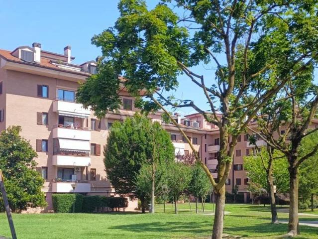 Appartamento in affitto a San Giuliano Milanese via Fedor Dostoevskij, 2, arredato, box, vicinanze negozi TrovaCasa