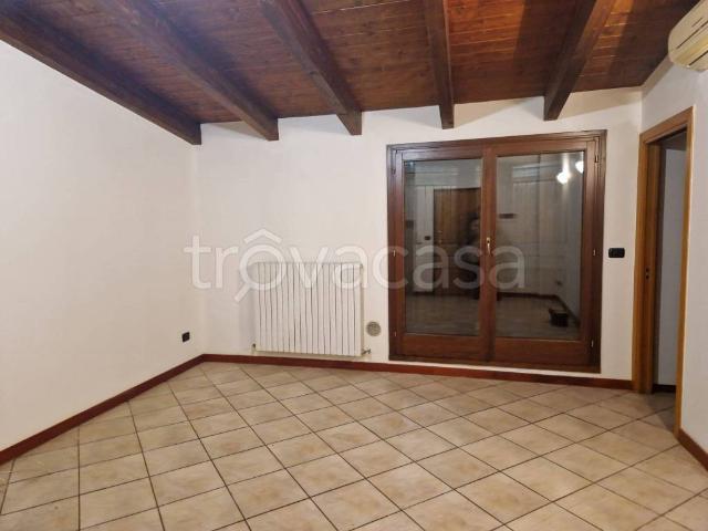 Appartamento in affitto a San Lazzaro di Savena, non arredato/vuoto, terrazzo, senza ascensore TrovaCasa