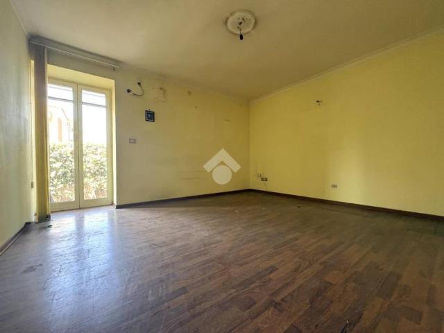 Appartamento in affitto a San Sebastiano al Vesuvio via Bernacolo, 25, non arredato/vuoto, giardino privato, terrazzo TrovaCasa