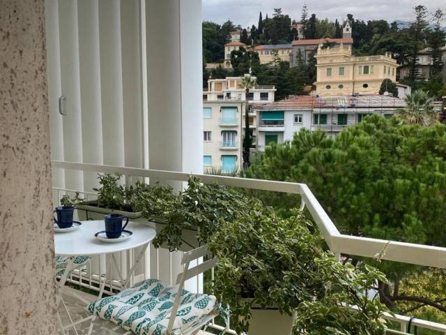 Appartamento in affitto a Sanremo IM