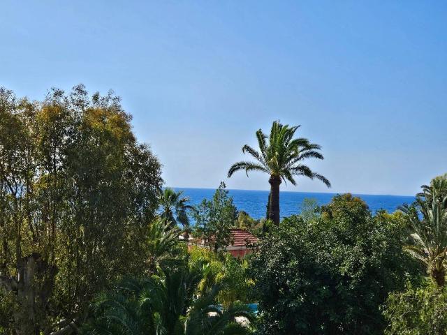 Appartamento in affitto a Sanremo IM