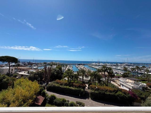 Appartamento in affitto a Sanremo IM