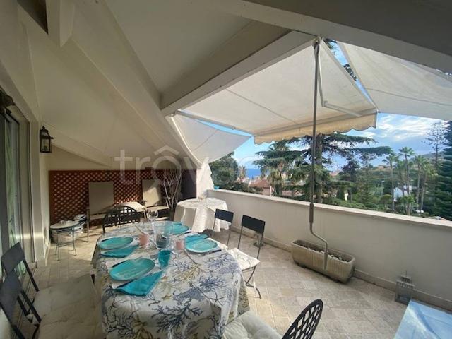 Appartamento in affitto a Sanremo strada solaro, 84, arredato, giardino privato, terrazzo TrovaCasa