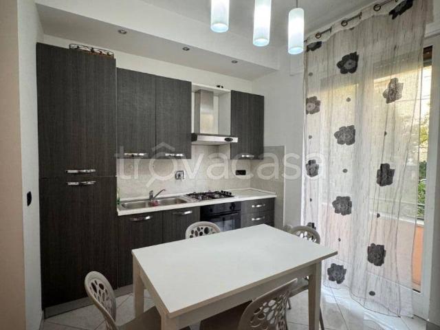 Appartamento in affitto a Sanremo via Legnano, 25, arredato, balcone, cucina a vista TrovaCasa
