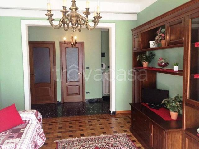 Appartamento in affitto a Sanremo via Privata Fratelli Asquasciati, box, balcone, cucina abitabile TrovaCasa
